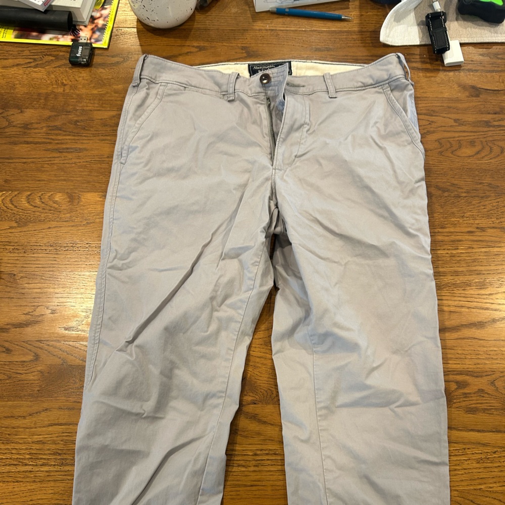 Abercrombie Chino